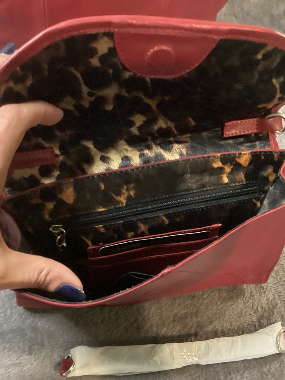 Red Leather Tote and Wallet Set - Women's Handbag - Picture 10 of 16